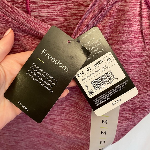 Champion short sleeve dry fit top size medium - Picture 4 of 4